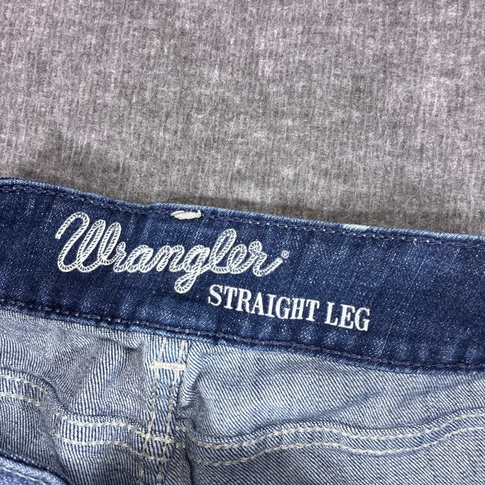 Wrangler straight leg